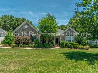 209 Village Glen Way, Mount Holly, NC 28120