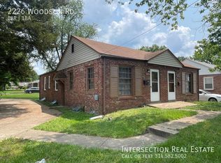 2226 Woodson Rd, Saint Louis, MO 63114