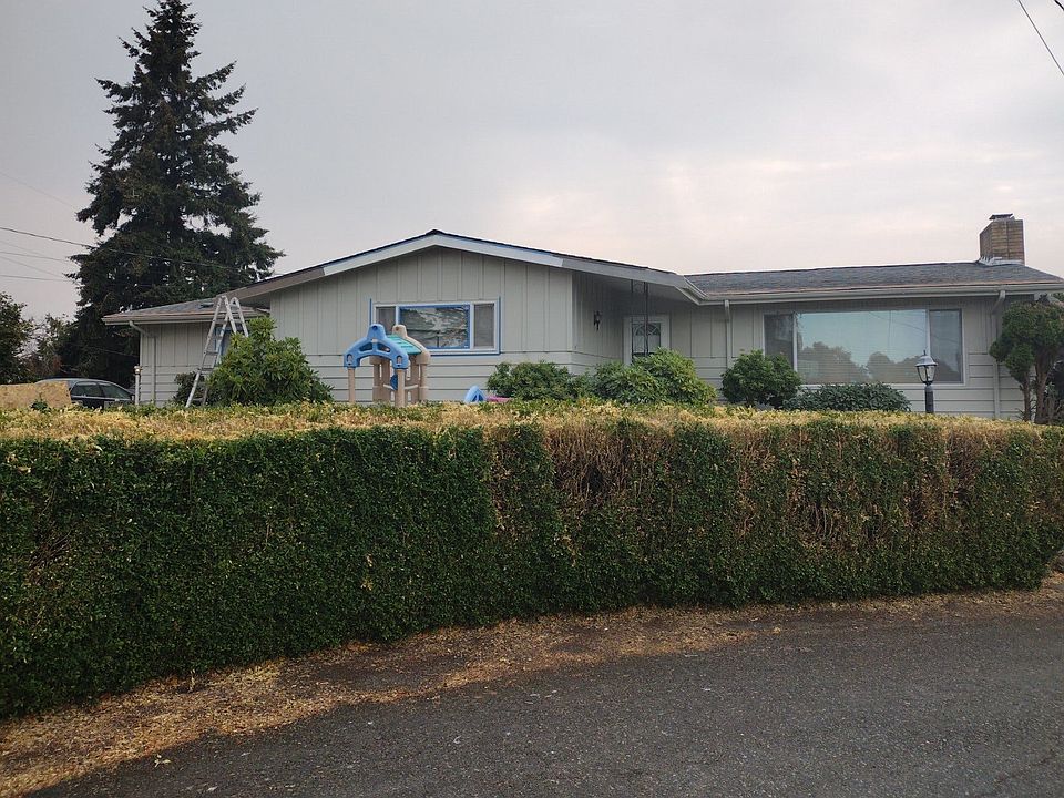 2nd image of 7127 S 129th St