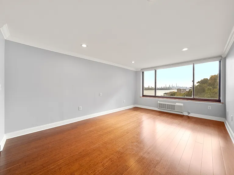 100 Old Palisade Rd #801 — Photo 6
