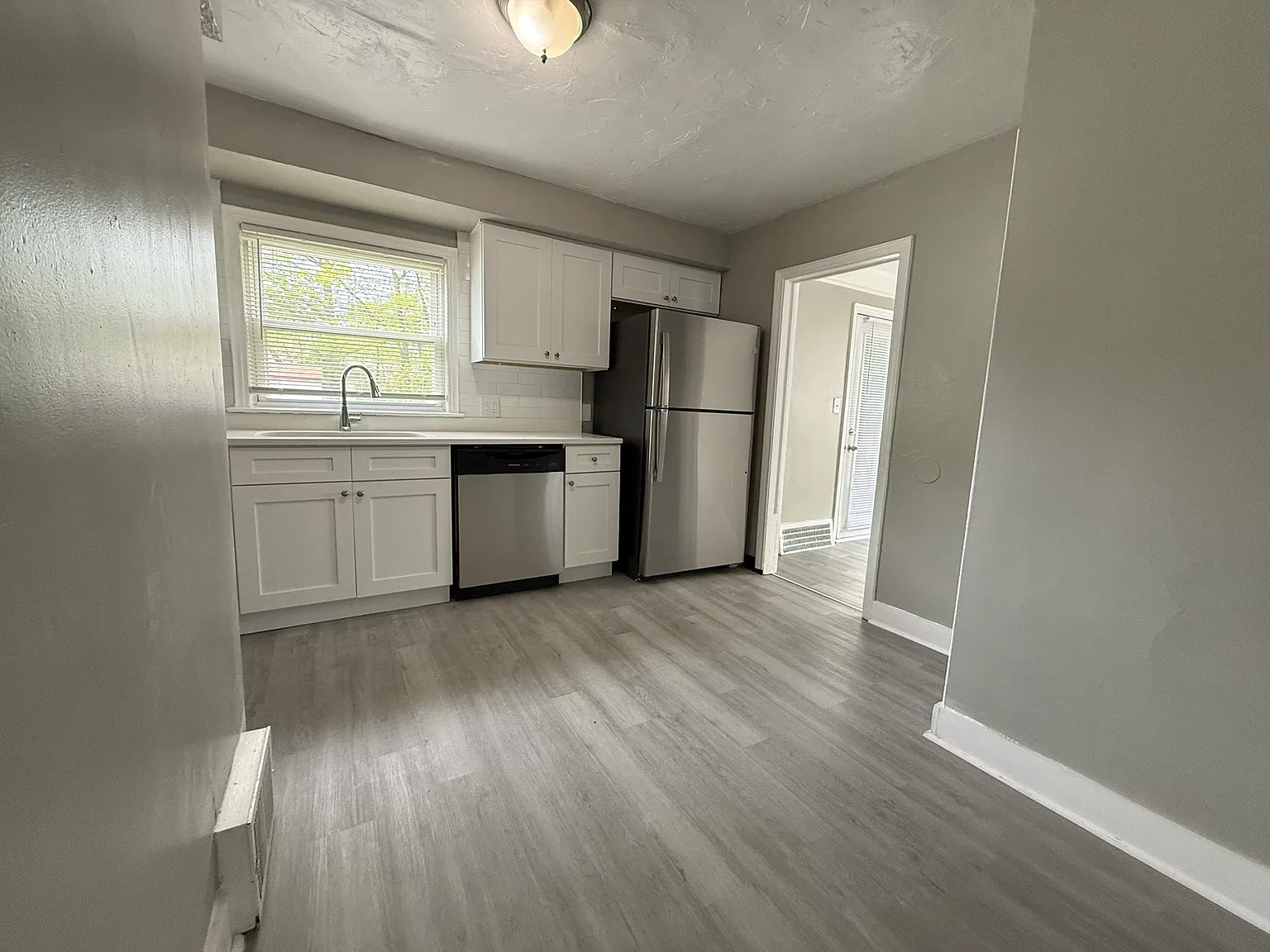 4241 Bayard Road South Euclid — Photo 4