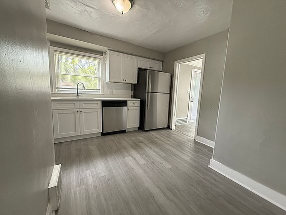 4th image of 4241 Bayard Rd