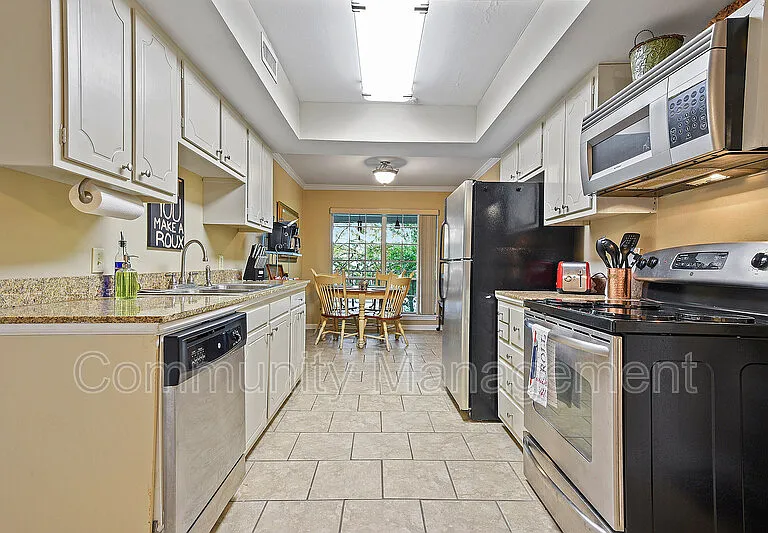7950 Jefferson Hwy #205 — Photo 3