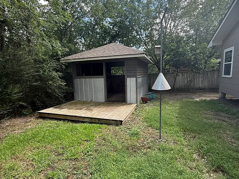 Storage shed