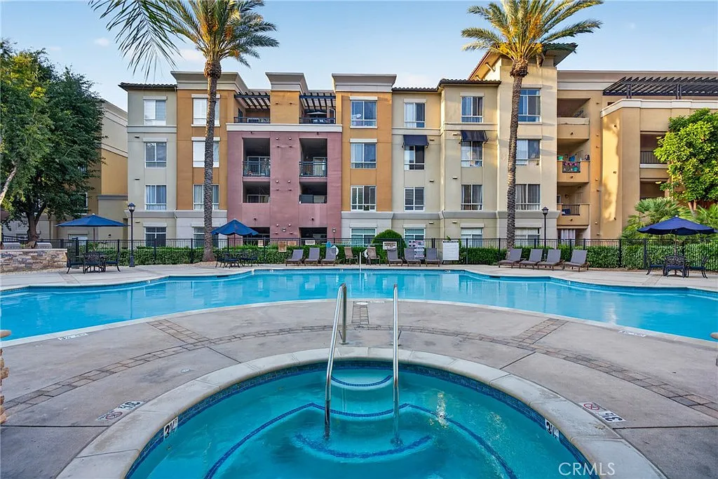Building Photo - 24535 Town Center Dr #6205