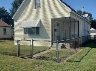 1939 3rd St, Madison, IL 62060