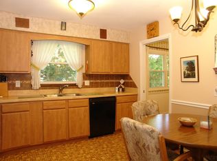 11 Robinson Rd, Glenville, NY 12302