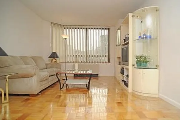 Sold by Mazzeo Real Estate | media 31