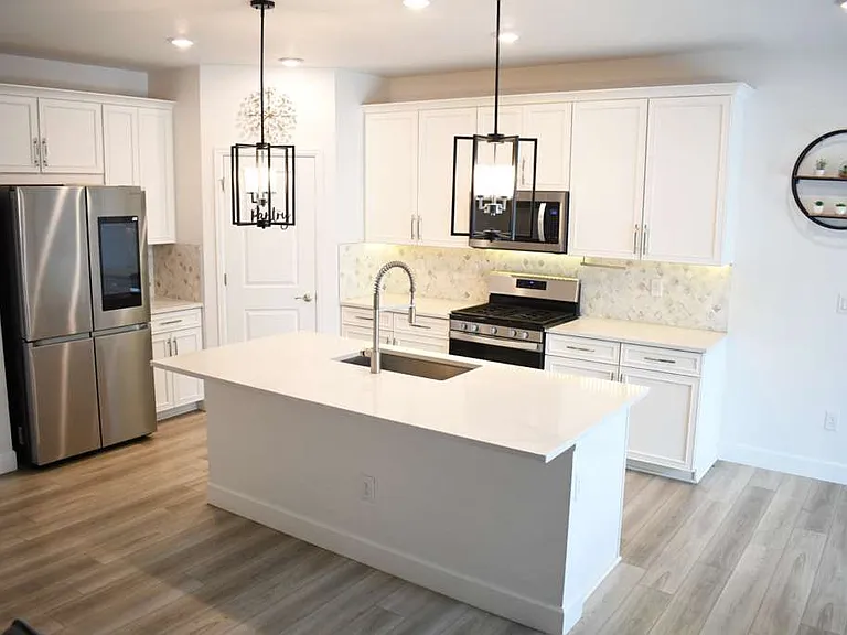 285 Silver Rock Trl — Photo 12