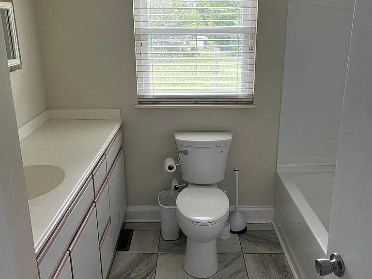 2809 Igou Ferry Rd — Photo 9