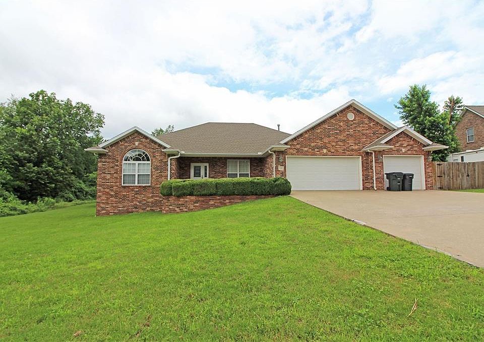 1st image of 700 Turtle Creek Dr