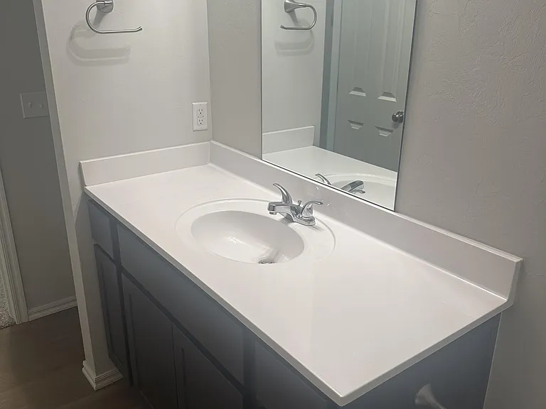 1002 Ichabod Cir — Photo 30