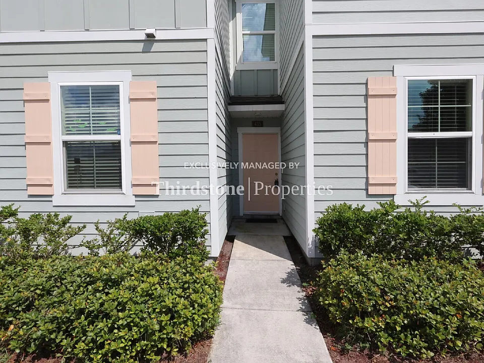 433 Running Woods St