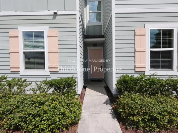 433 Running Woods St, Orange Park, FL 32065