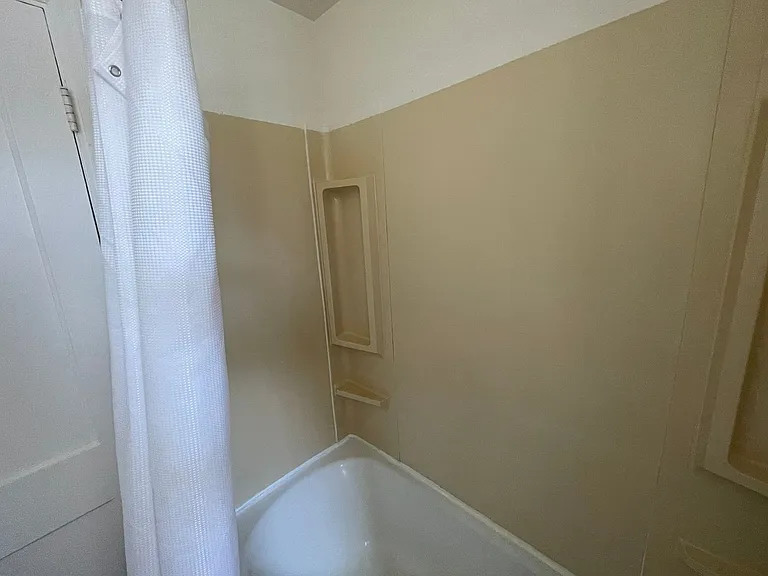 Vista Terrace — Photo 23