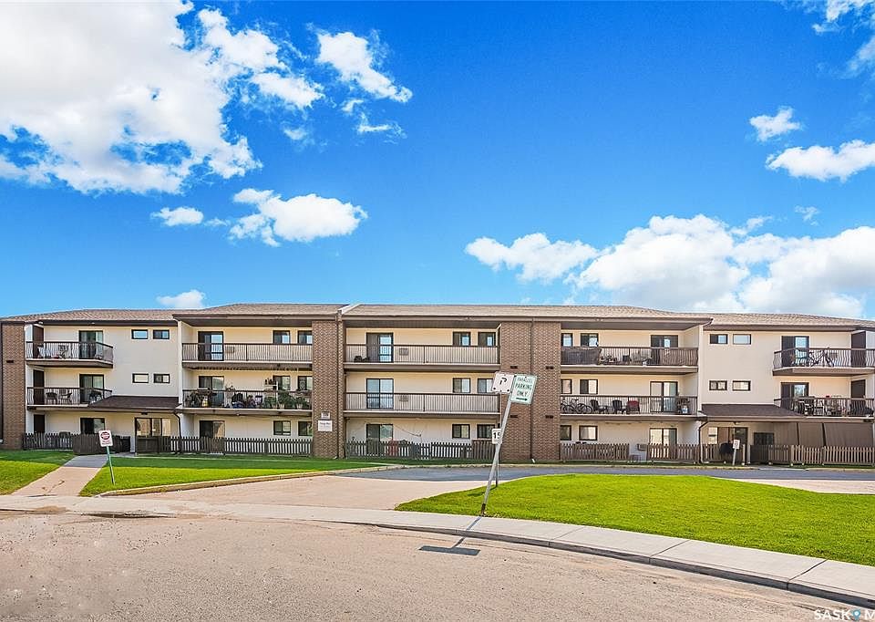 1st image of UNIT 307-211 Tait PLACE