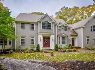 34 Greenwood St, Sherborn, MA 01770