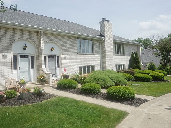 2nd image of 7222 W 152nd Pl