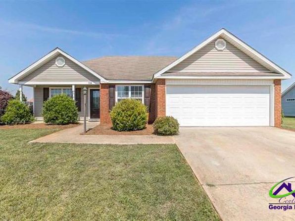 104 Brittland Dr