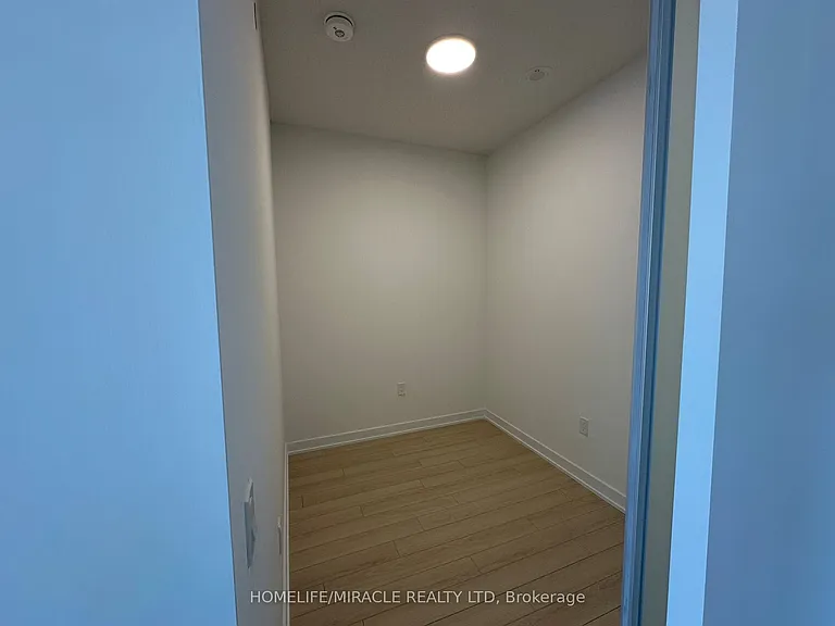 15 Skyridge Dr #2703 — Photo 7