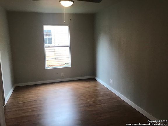 3rd image of 5742 Mayo Dr