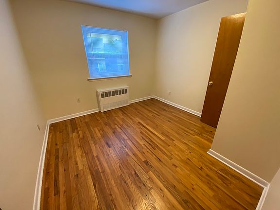 5th image of 24-19 43rd St #3G