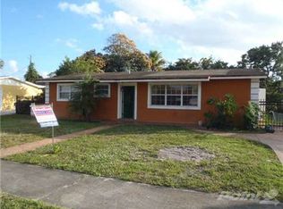 2340 NW 181st Ter, Miami Gardens, FL 33056