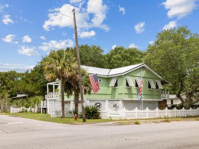 2218 Myrtle Ave, Sullivans Island, SC, 29482
