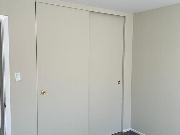 5th image of 3836 17th St APT 4