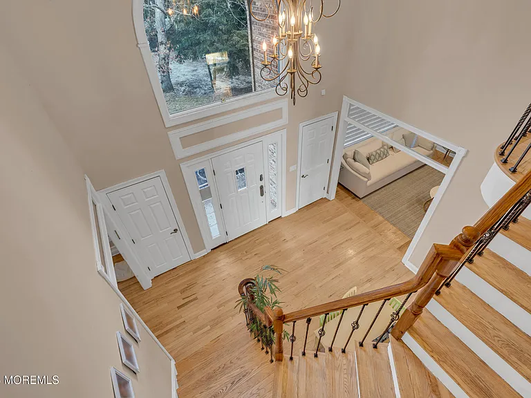 21 Old Queens Ct — Photo 24