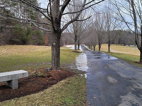3rd image of 77B South Rd