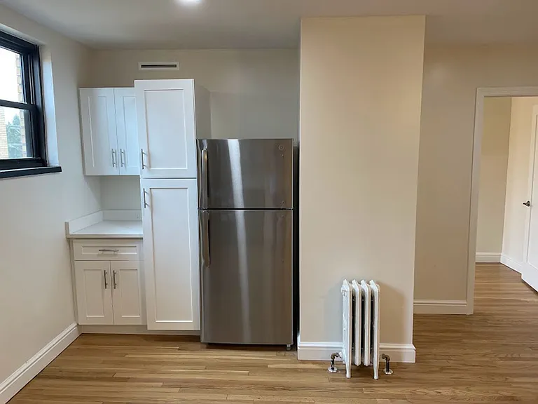 259 Shady Avenue — Photo 9