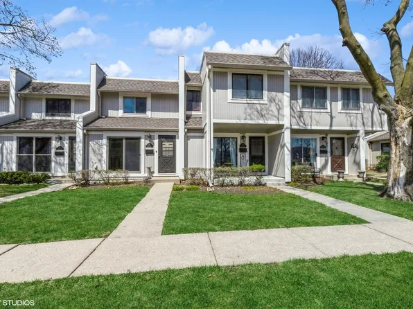 472 Ziegler Dr, Grayslake, IL 60030