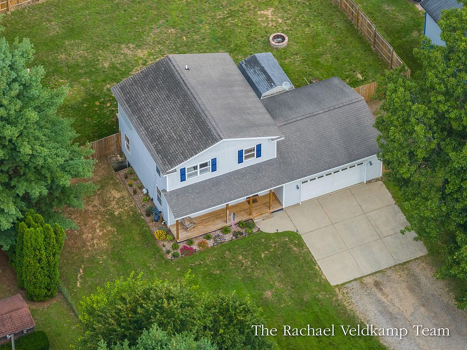 11480 Bluewater Hwy, Lowell, MI 49331 | MLS #26045592 | Zillow
