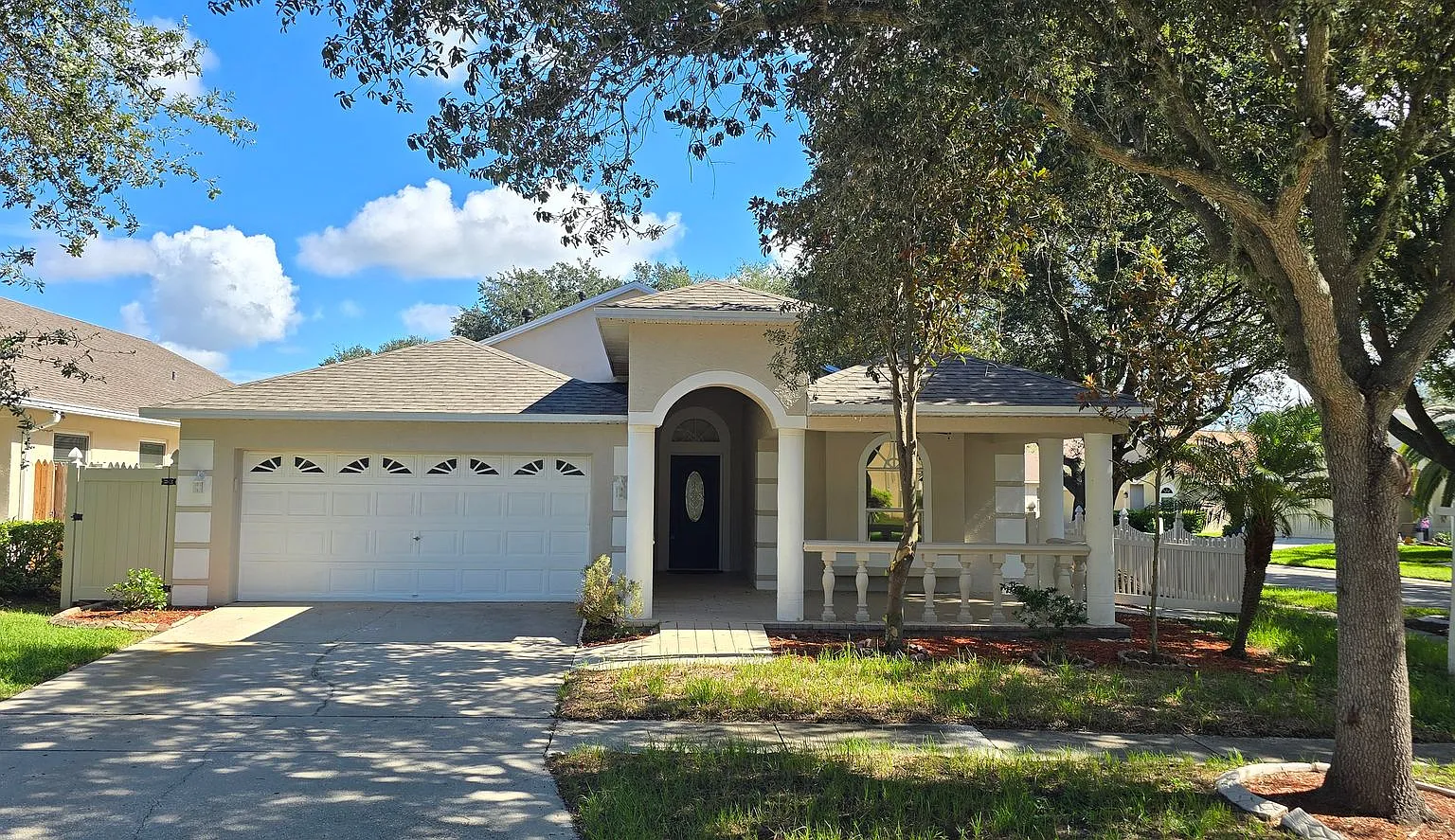 1810 Greystone Heights Drive — Photo 1