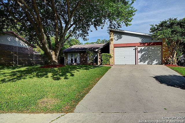 1st image of 5719 Pine Country St