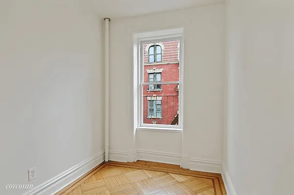 Rented by Corcoran | media 22