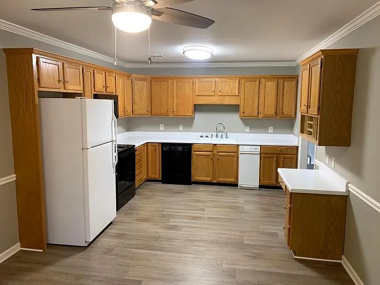 515 Mount Vernon Dr — Photo 4