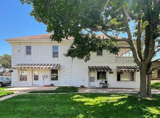 8623 N 29th St, Omaha, NE 68112