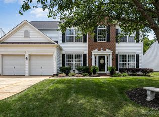 15907 Gathering Oaks Dr, Huntersville, NC 28078