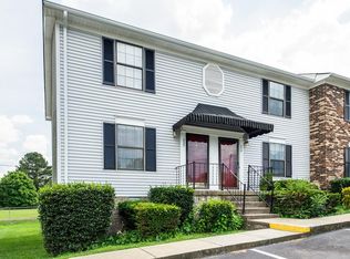 220 Edgewood Dr, Hendersonville, TN 37075