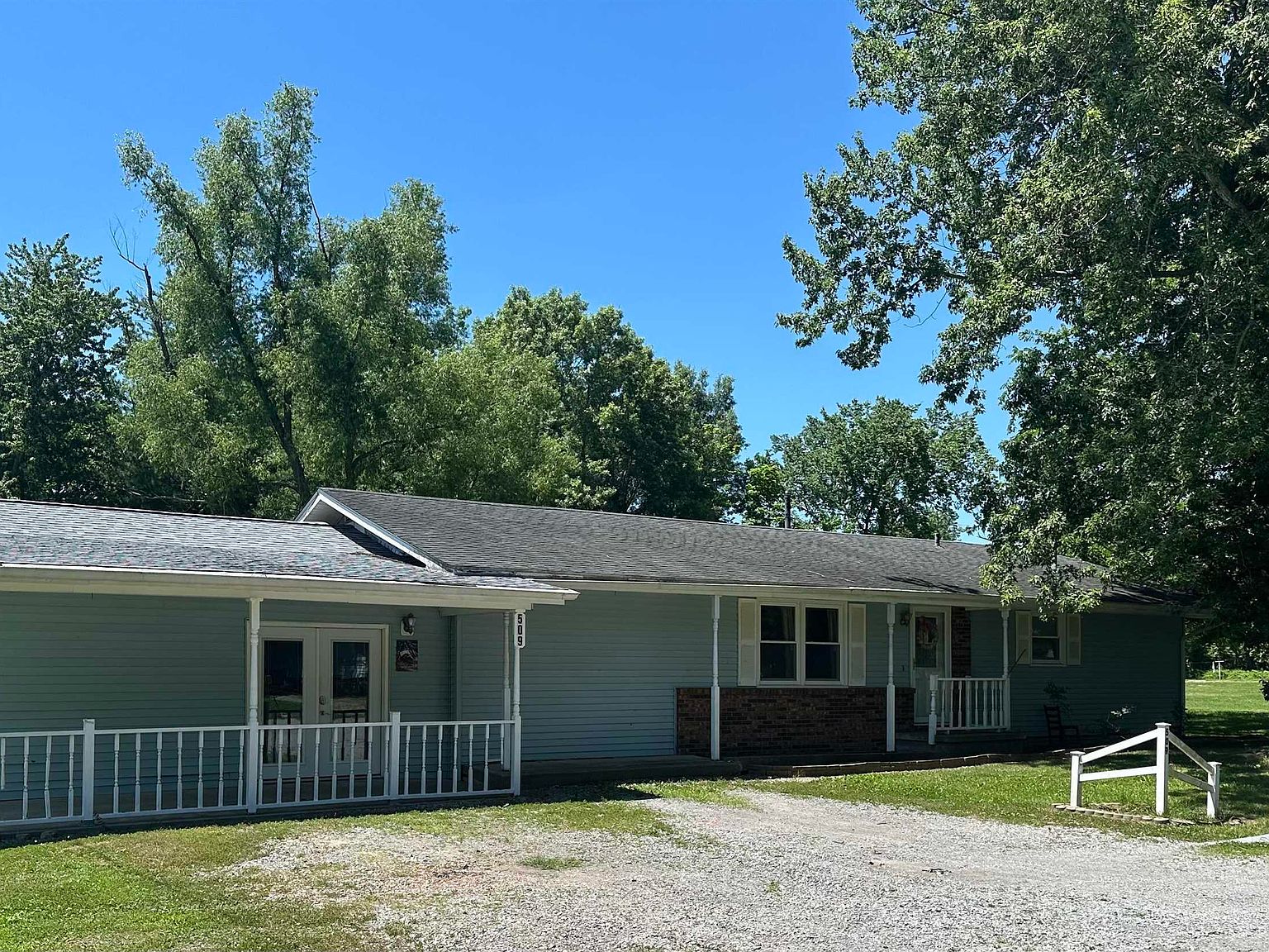 509 Berry St, Freeman Spur, IL 62841 MLS QC4254238 Zillow