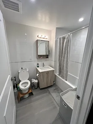 Rented by Corcoran | media 4