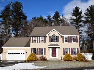 5 Pheasant Cir, Ayer, MA 01432