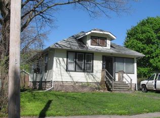 56 N Ivan Ave, Galesburg, IL 61401