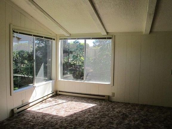 3rd image of 835 Sequoia Cir APT A