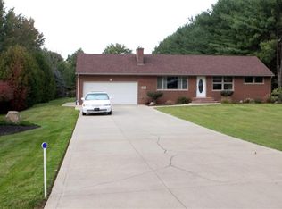 11841 Bonnie Brae Dr SW, Massillon, OH 44647