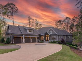 2751 Linger Longer Dr, Greensboro, GA