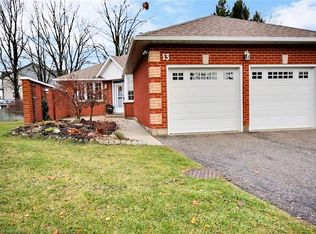 85 Beasley Cres #13, Cambridge, ON N1T1P5