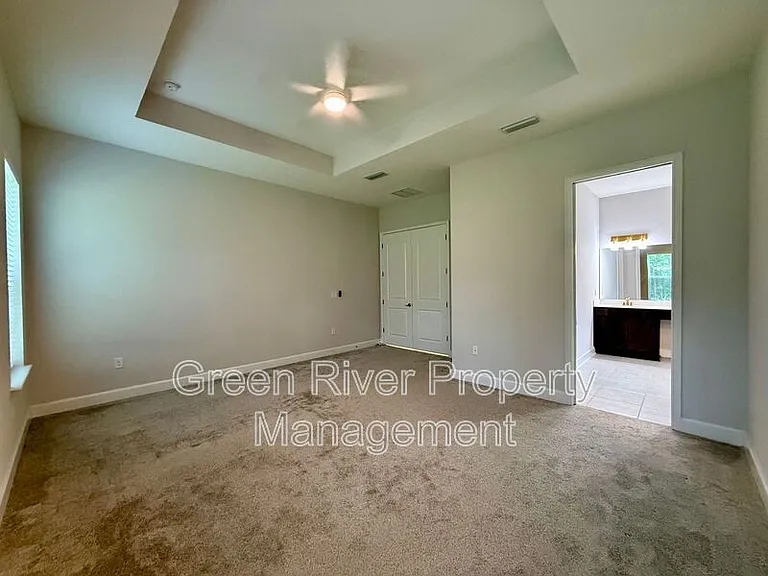 1818 Sandy Creek Pkwy — Photo 32